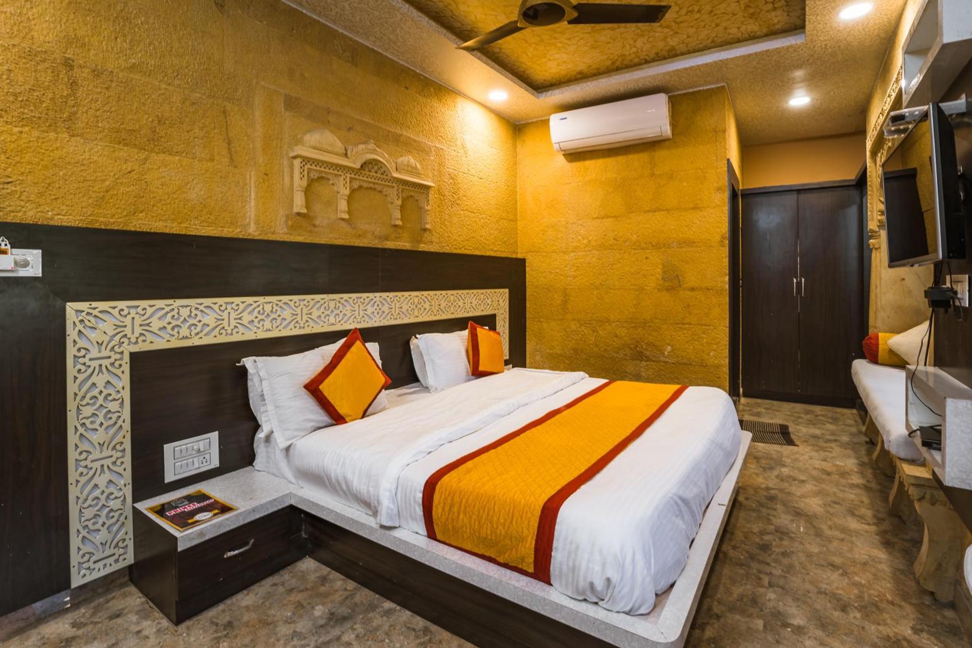 Hotel Prince-Near Jaisalmer Fort Exterior foto