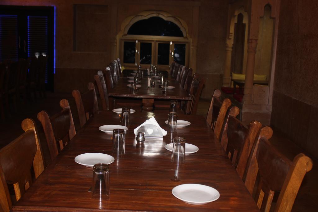 Hotel Prince-Near Jaisalmer Fort Exterior foto